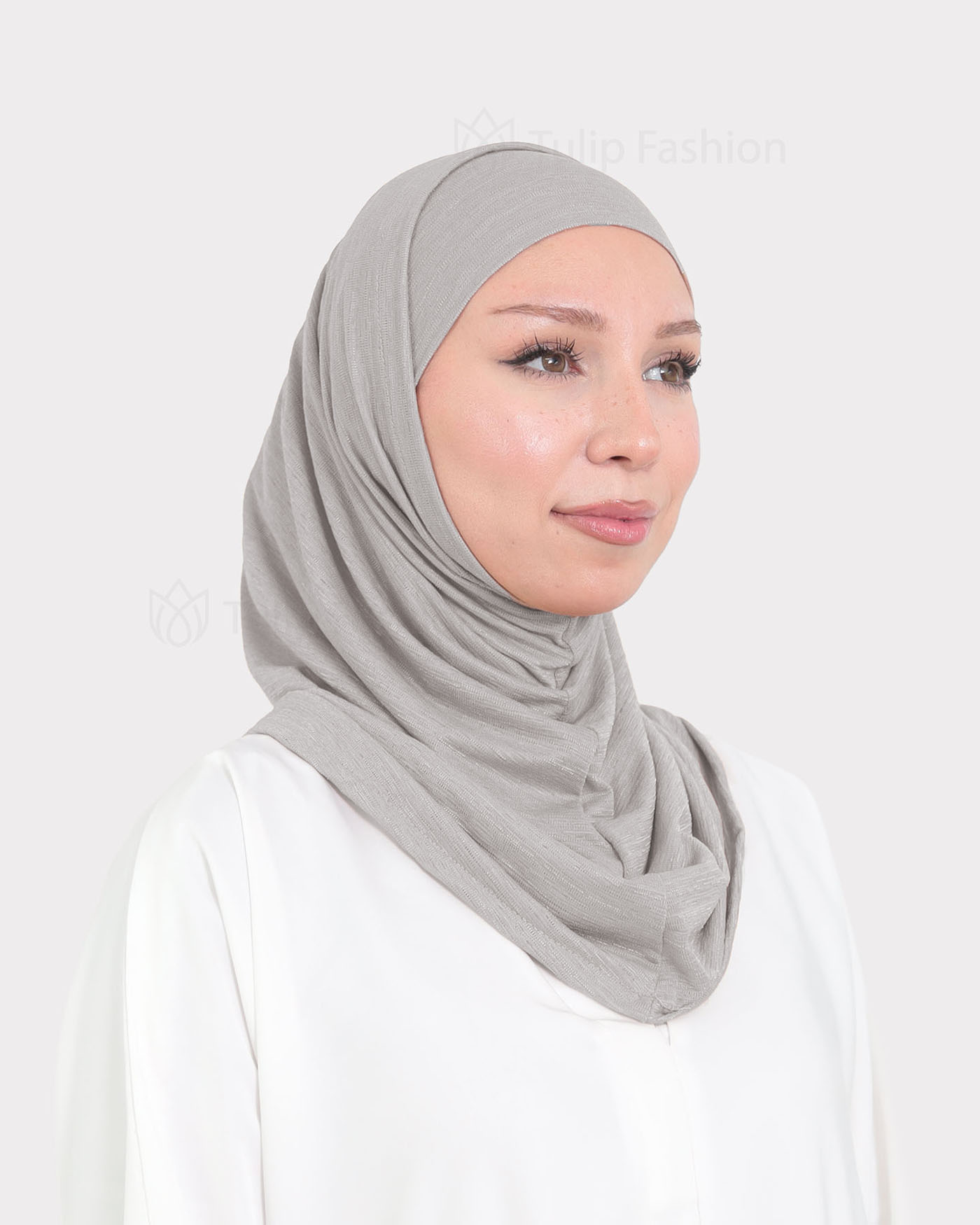 Hijab - Al Amira Lycra Metallic - Grå
