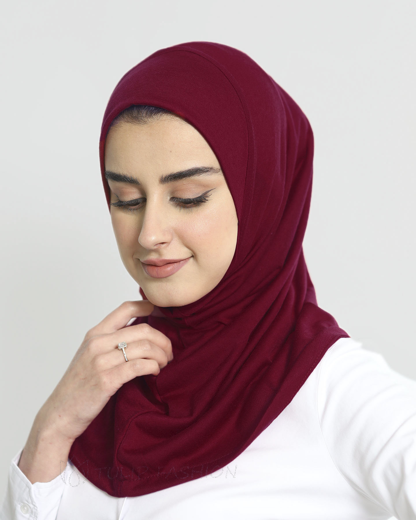 Hijab - Al Amira - En del - Maroon