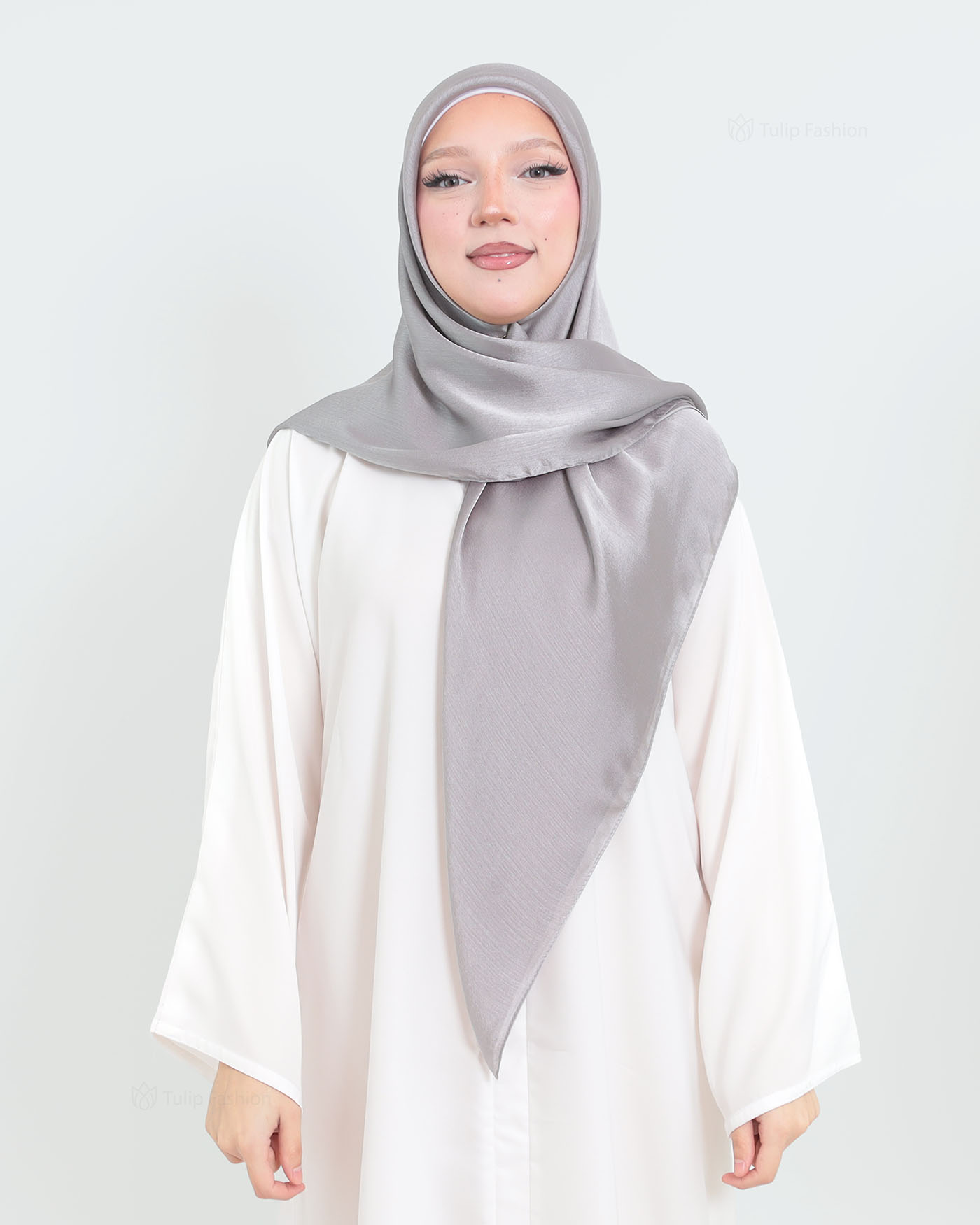Hijab - Square metallic satin - Grå