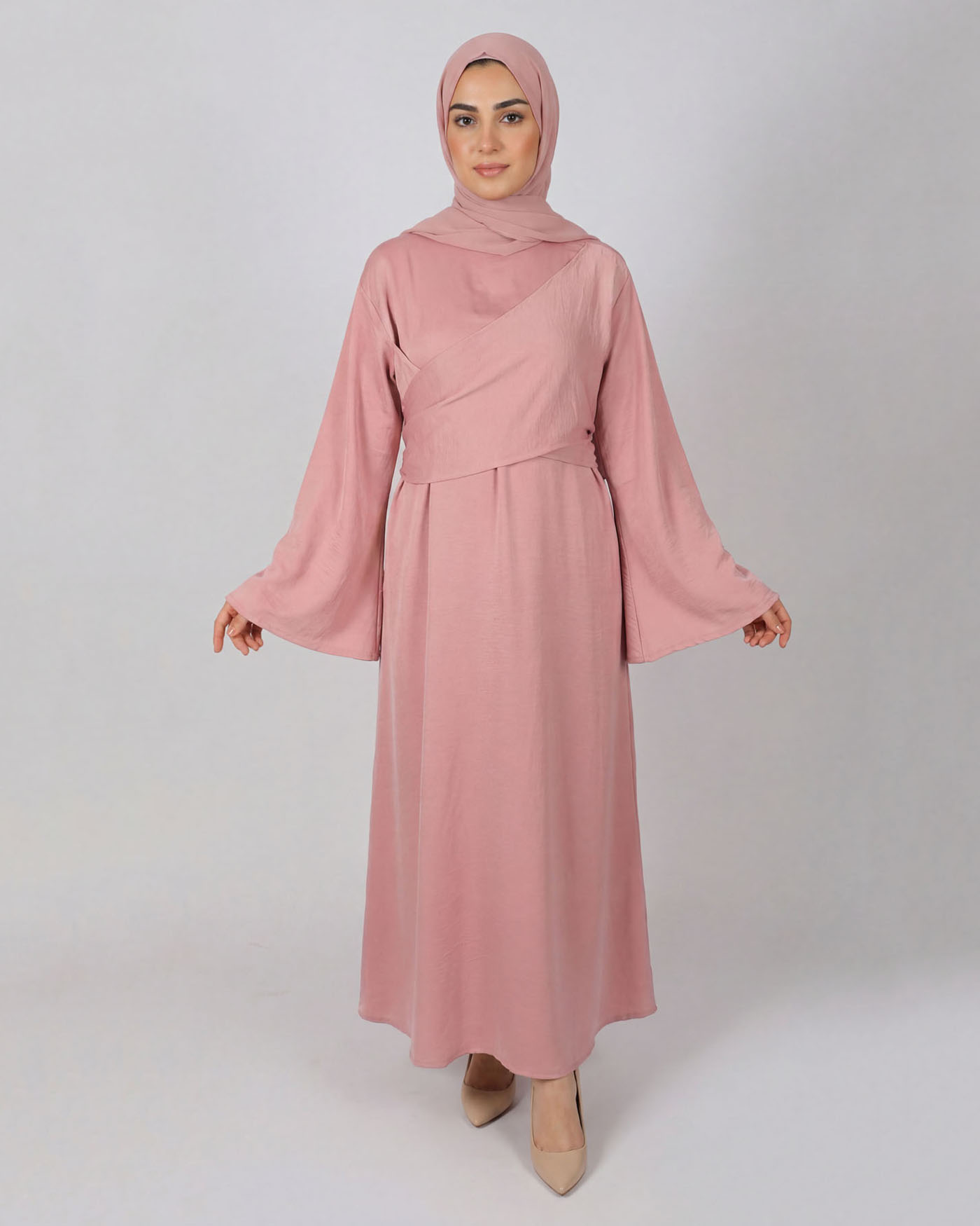 Maxiklänning i Satin - Rosa