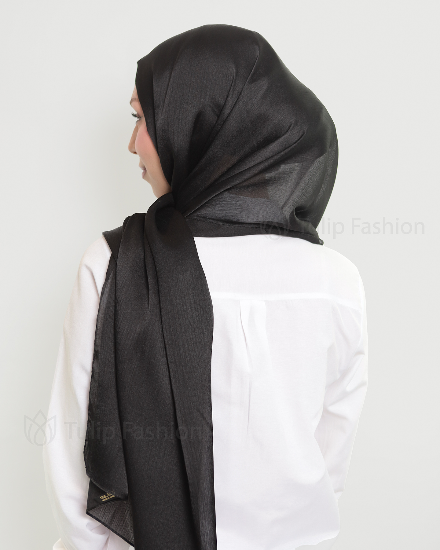 Hijab - Metallic Satin - Svart