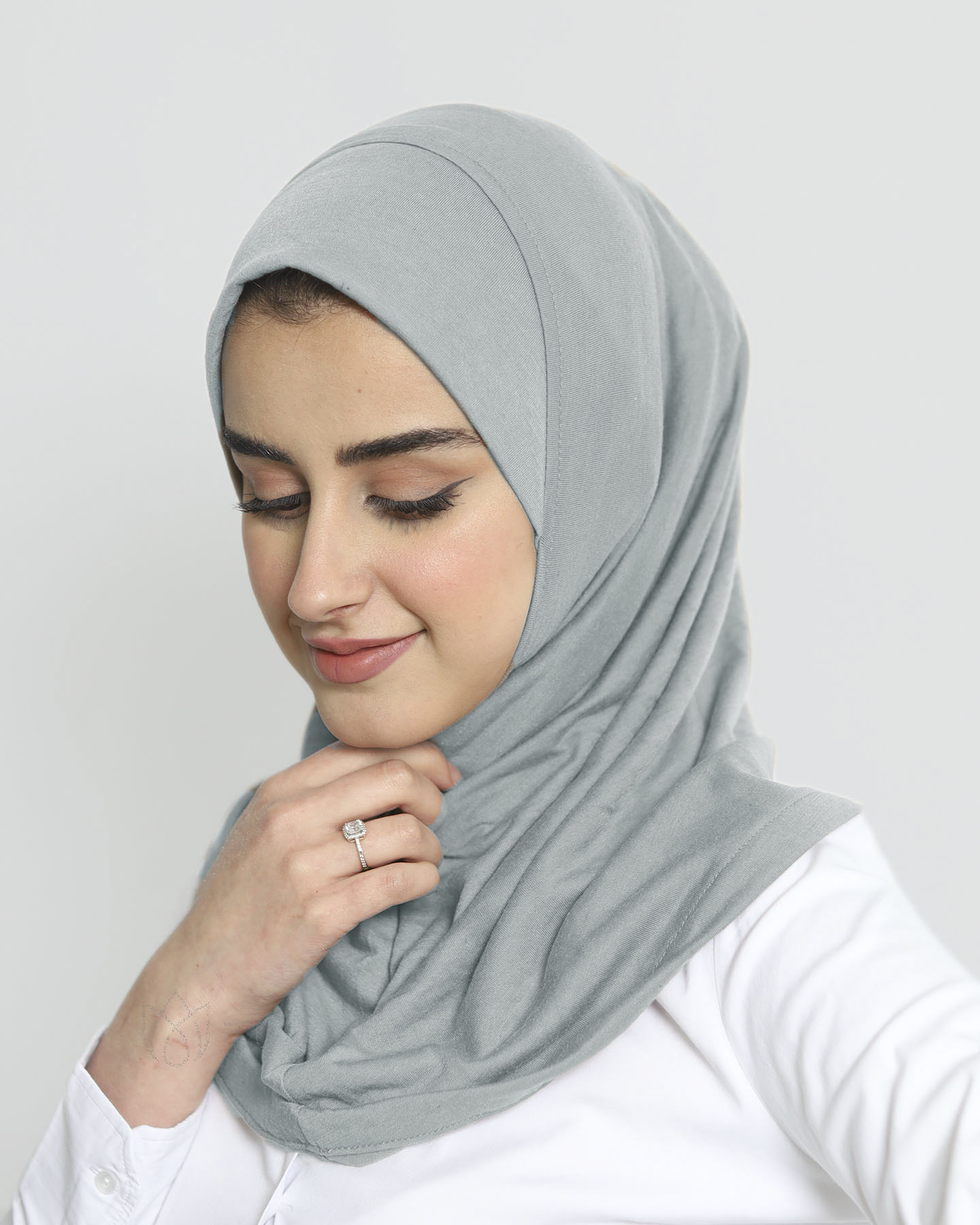 Hijab - Al Amira - En del - Grå