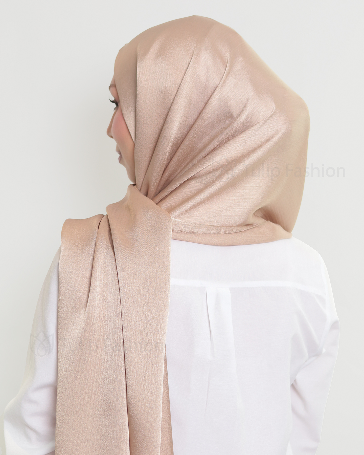 Hijab - Metallic Satin - Brunt Socker
